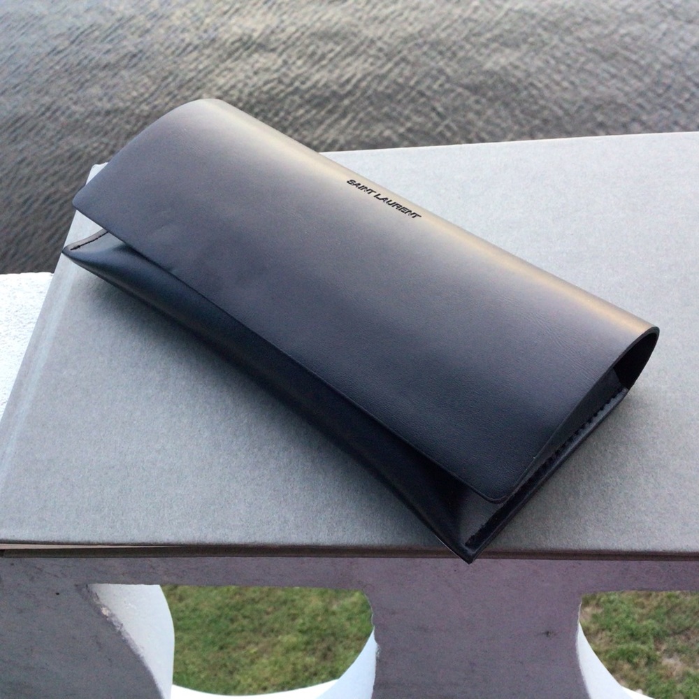 St. Laurent Clutch or Case with Magnetic Closure - Picture 6 of 14